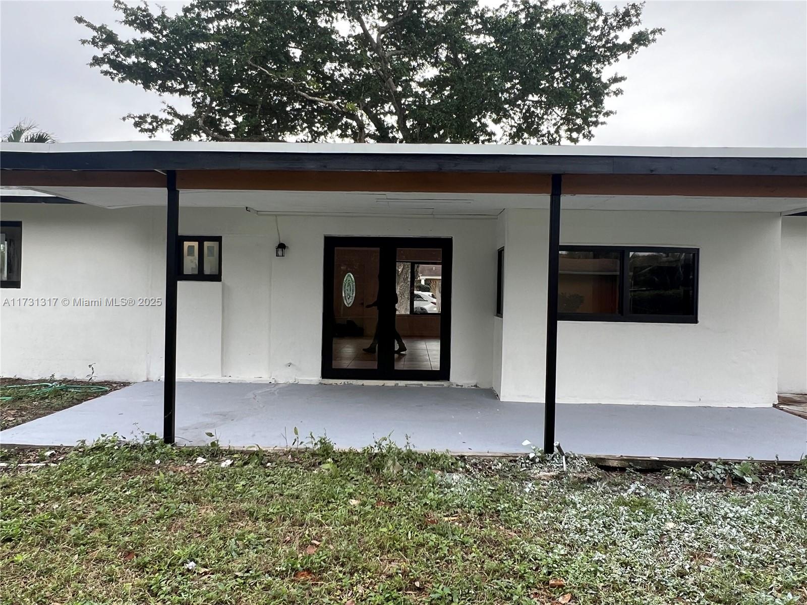 4461 NW 3rd Ct