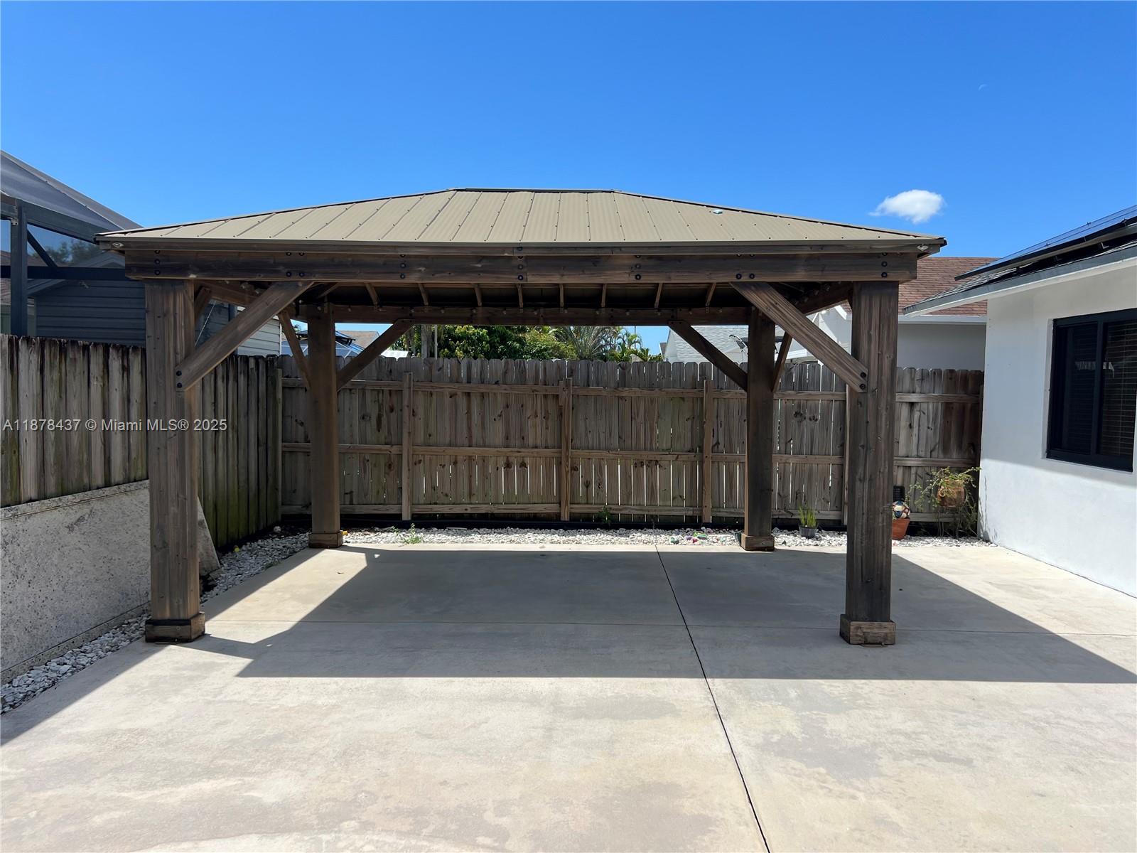 10424 SW 210th Ter