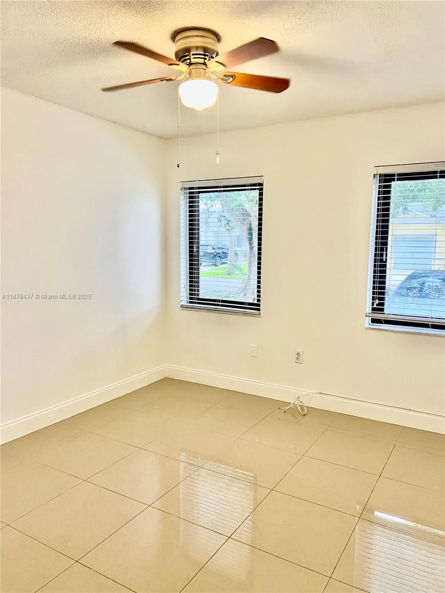 10424 SW 210th Ter