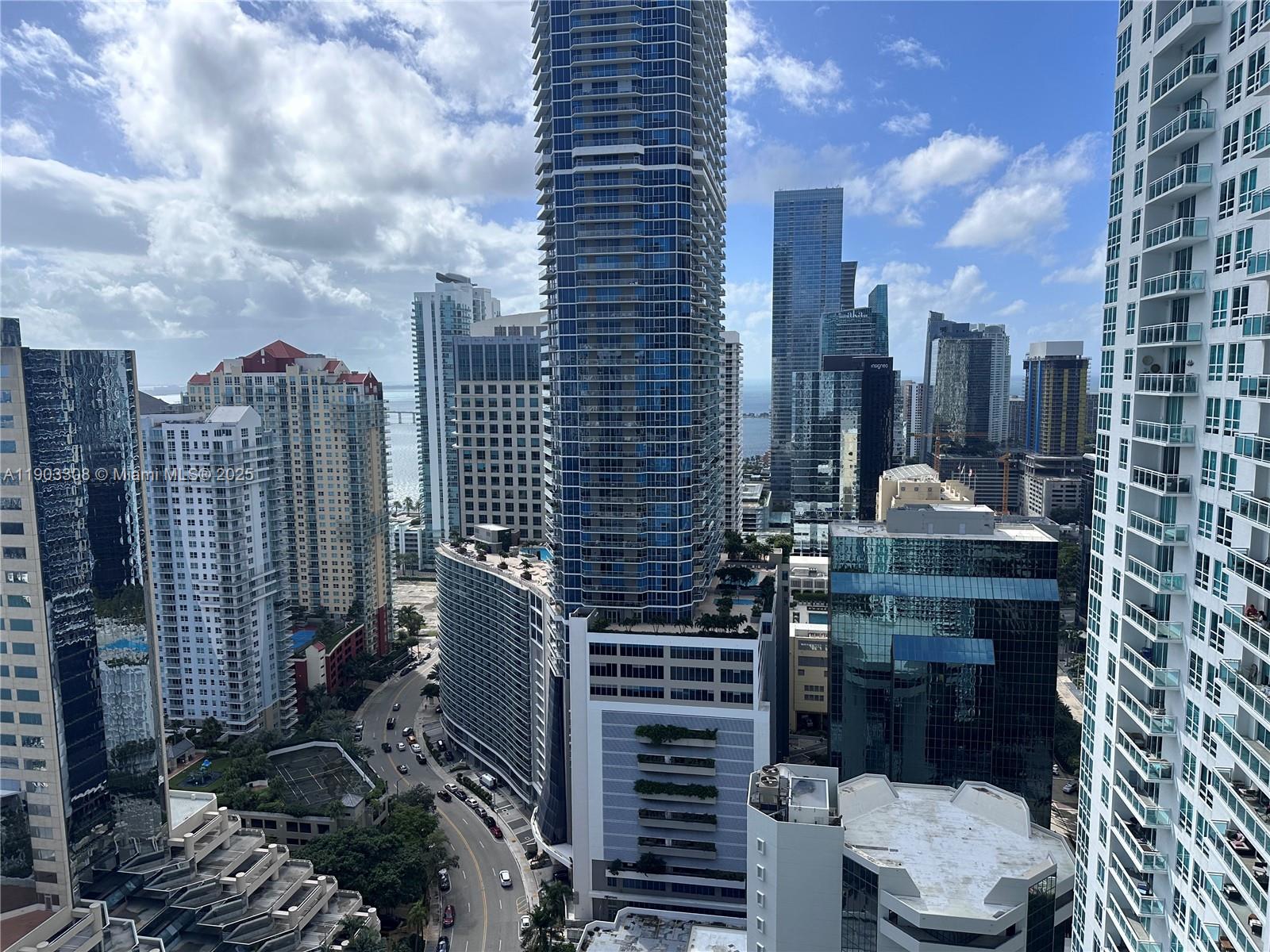 950 Brickell Bay Dr # 3505, Miami Unit: 3505