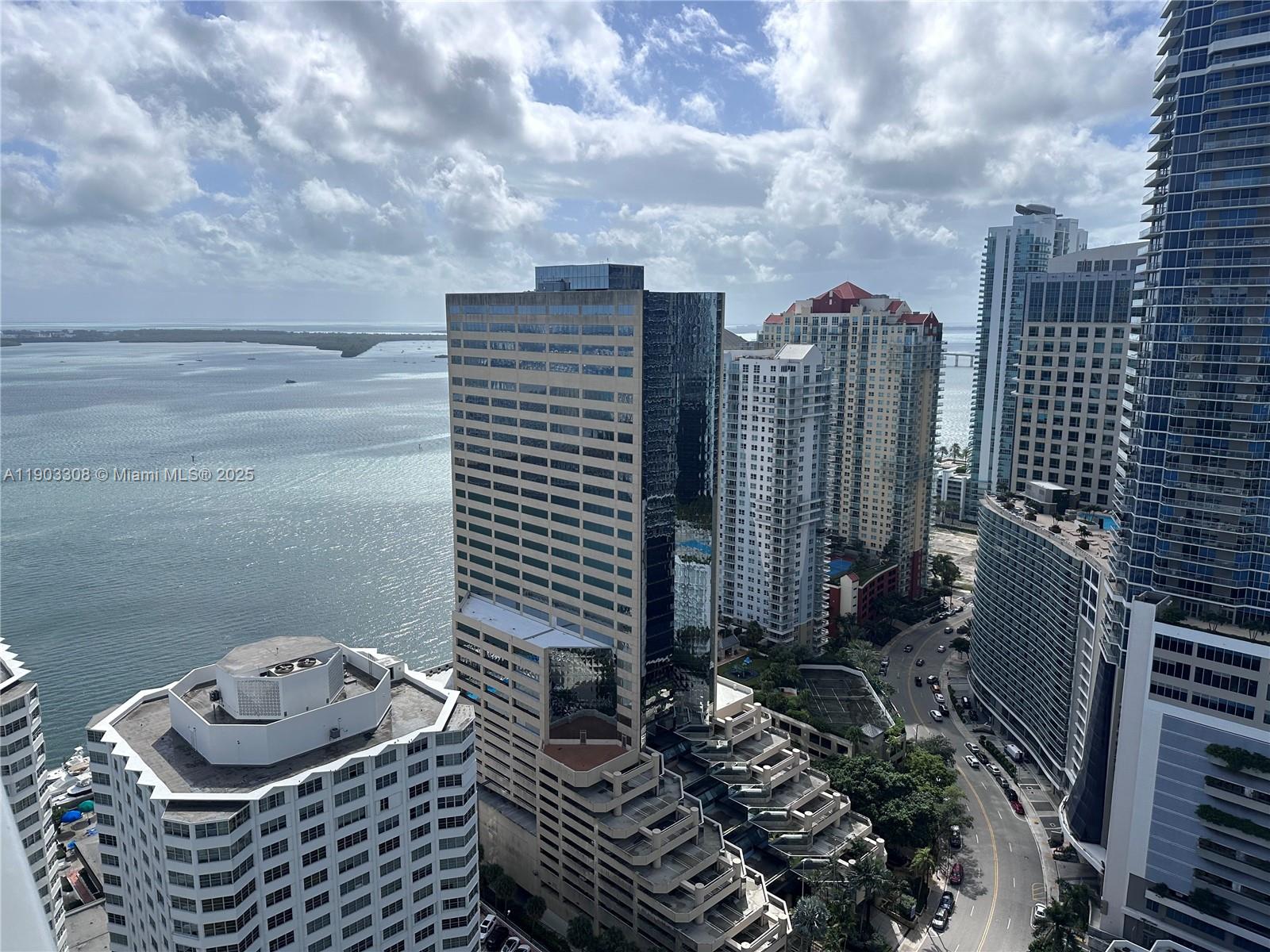 950 Brickell Bay Dr # 3505, Miami Unit: 3505