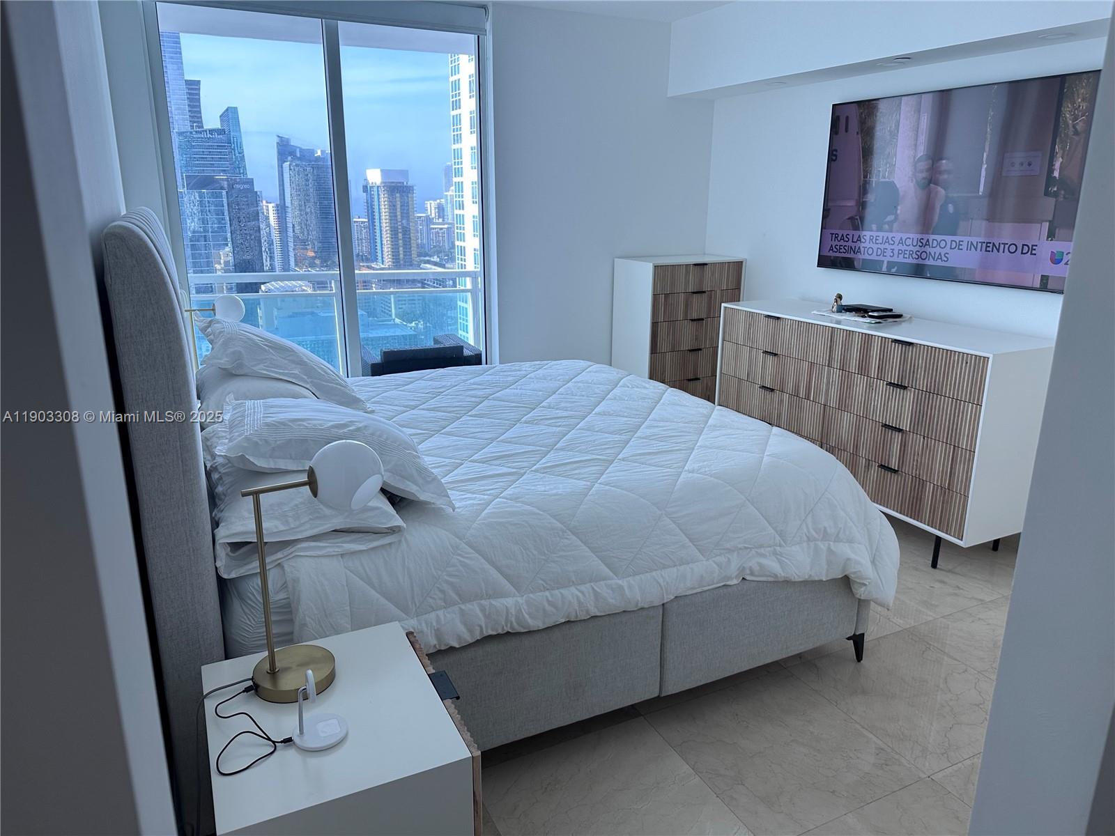 950 Brickell Bay Dr # 3505, Miami Unit: 3505