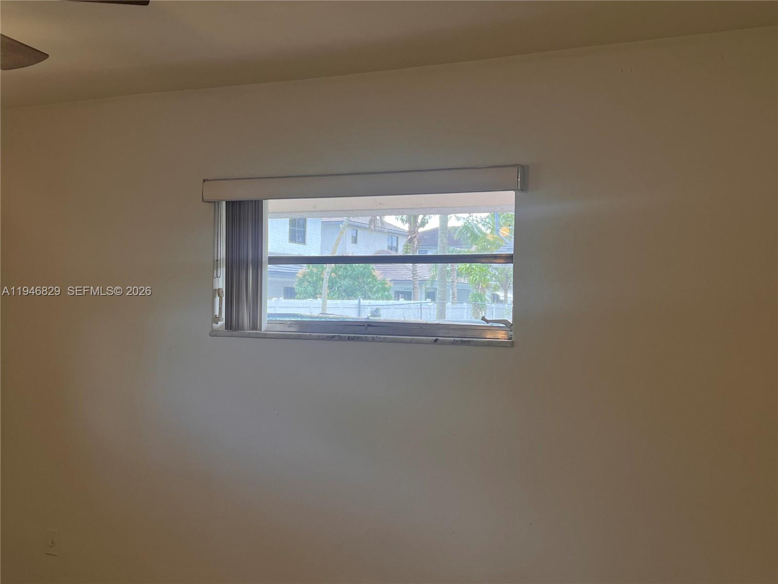 5010 SW 26th Ave # 3 Unit: 1-3