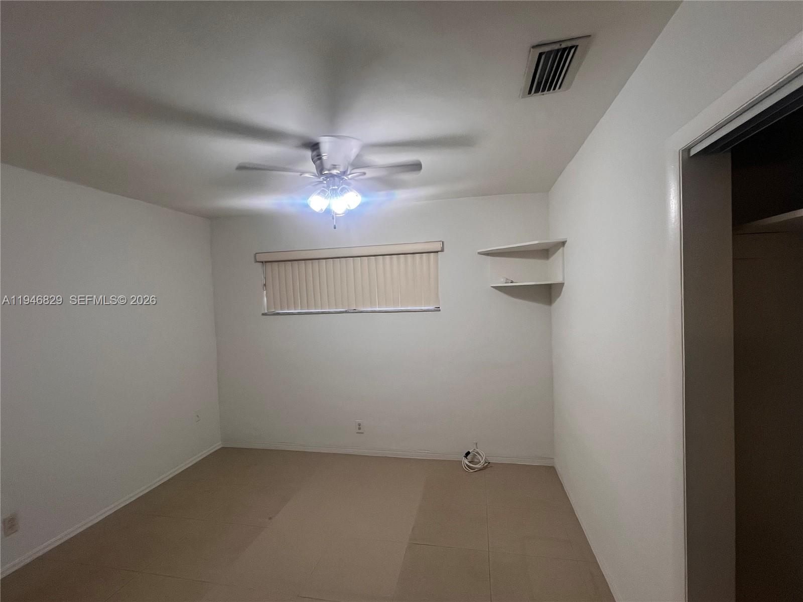 5010 SW 26th Ave # 3 Unit: 1-3