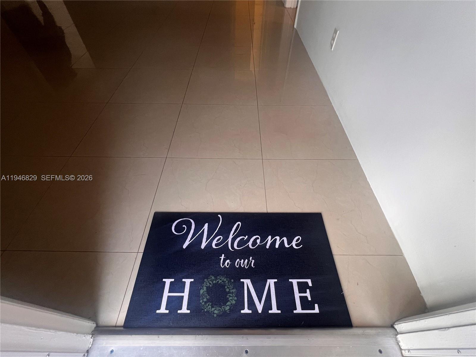 5010 SW 26th Ave # 3 Unit: 1-3