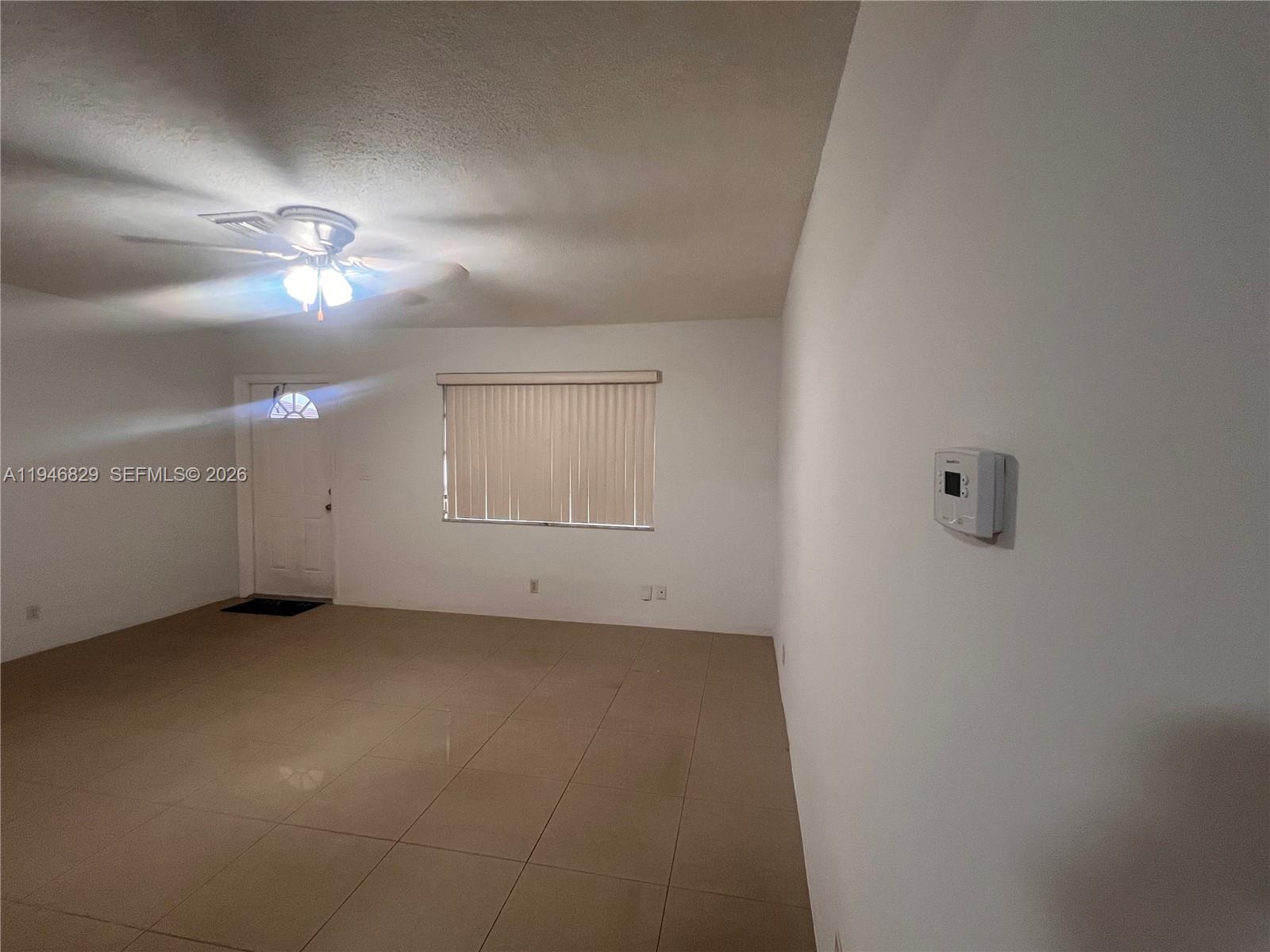 5010 SW 26th Ave # 3 Unit: 1-3