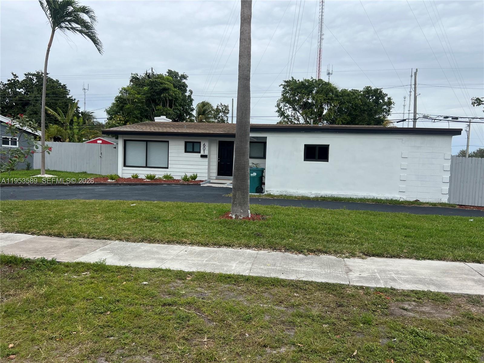 601 NW 198th St