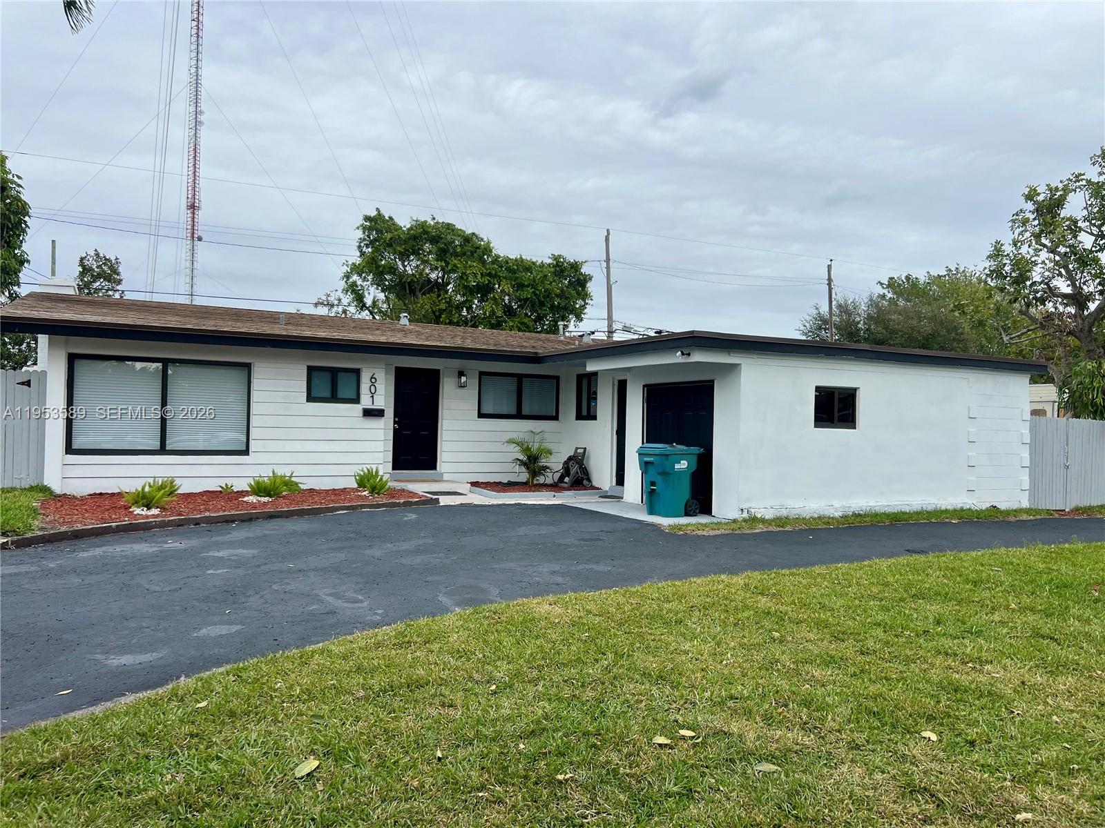 601 NW 198th St