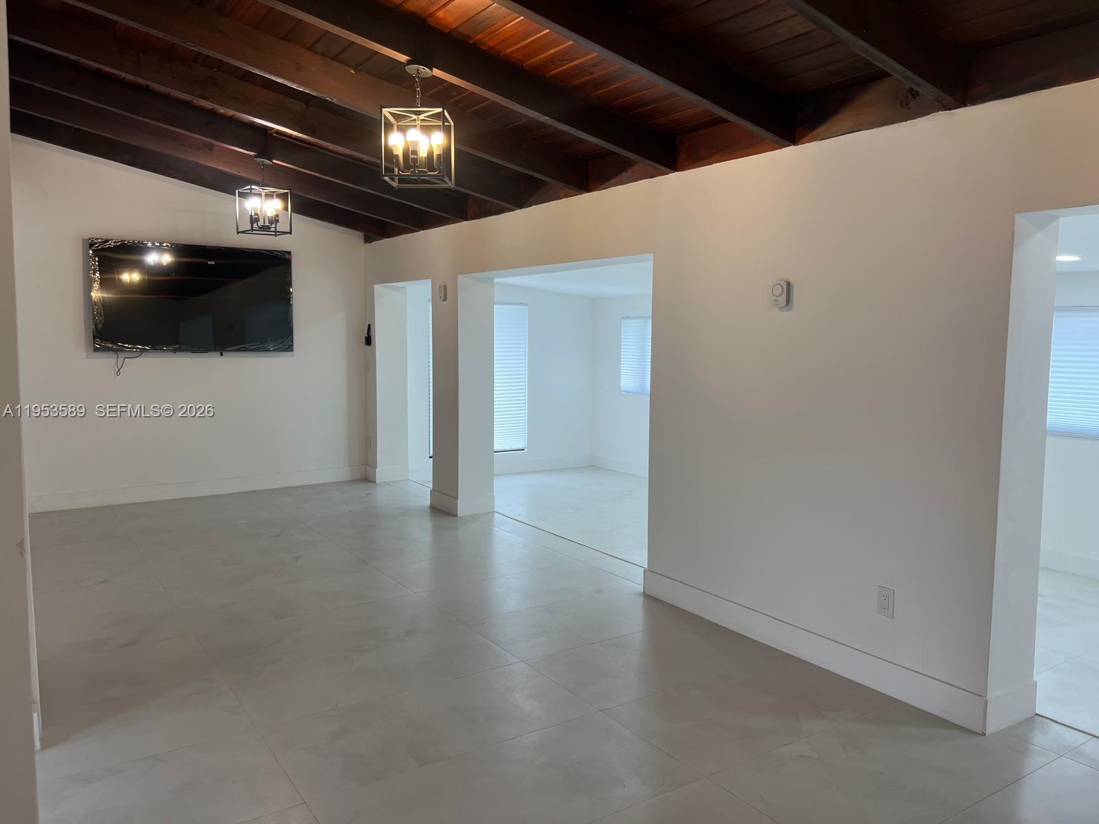 601 NW 198th St