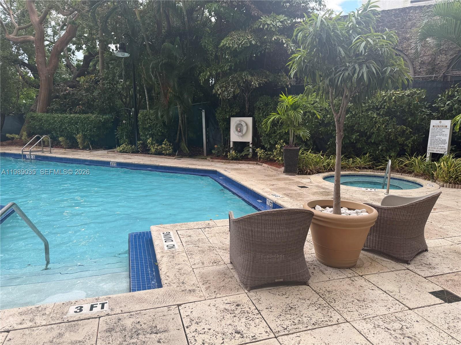 2951 S Bayshore Dr # 417