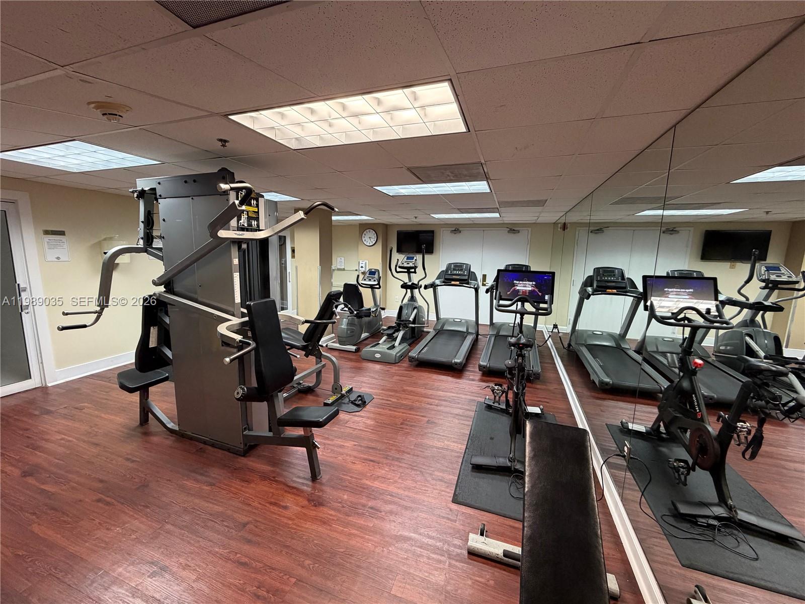 2951 S Bayshore Dr # 417