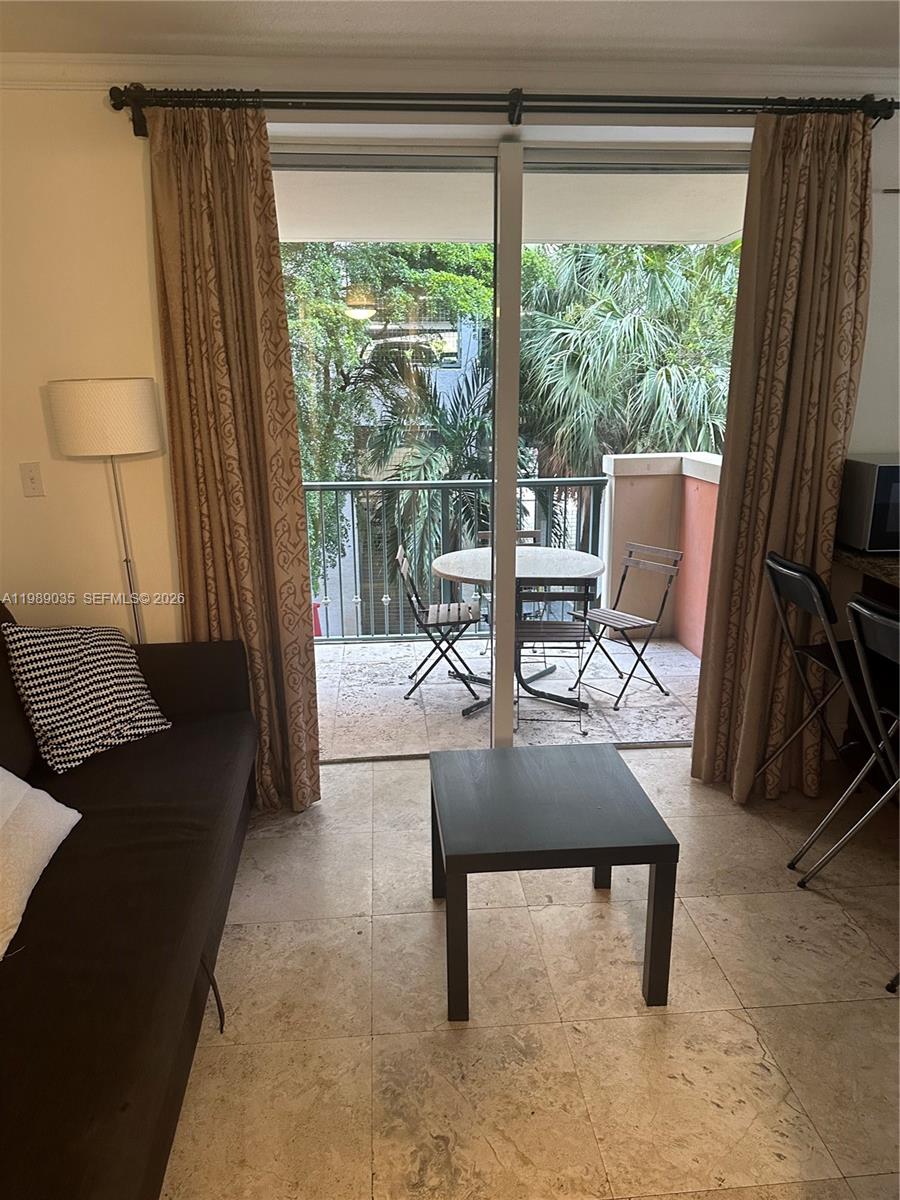 2951 S Bayshore Dr # 417