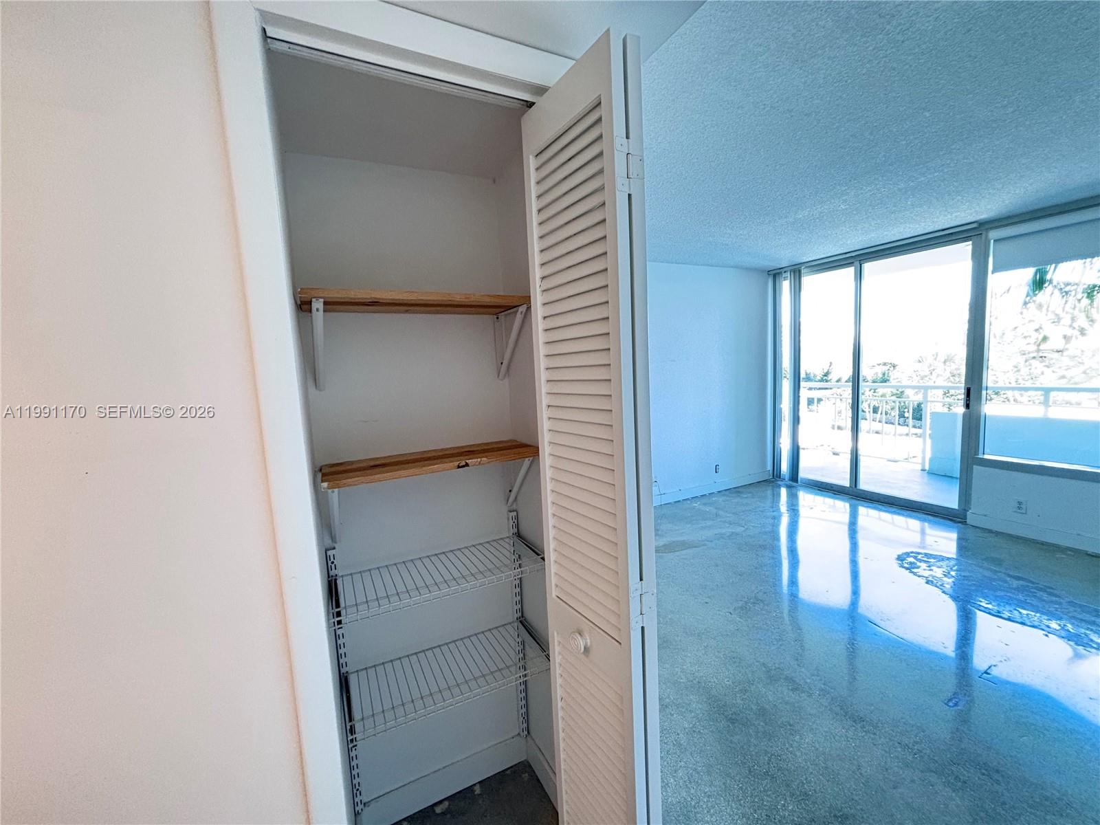 400 S Pointe Dr # 408