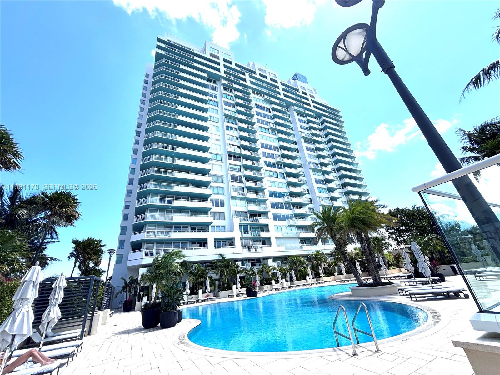 400 S Pointe Dr # 408