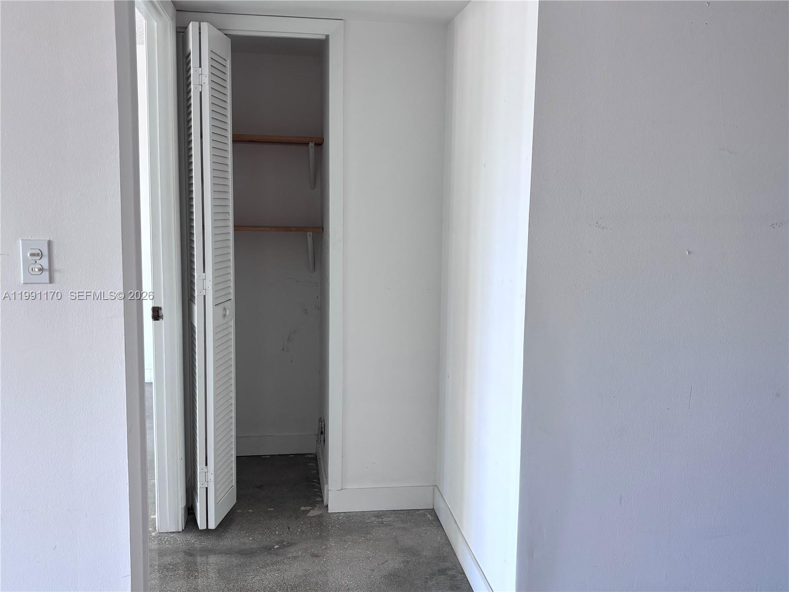 400 S Pointe Dr # 408