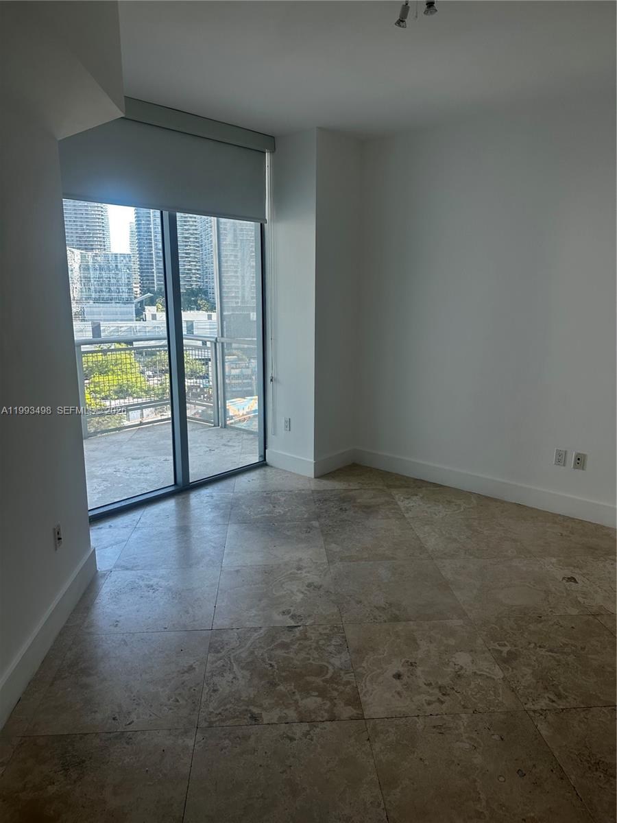350 S Miami Ave Unit: 1704
