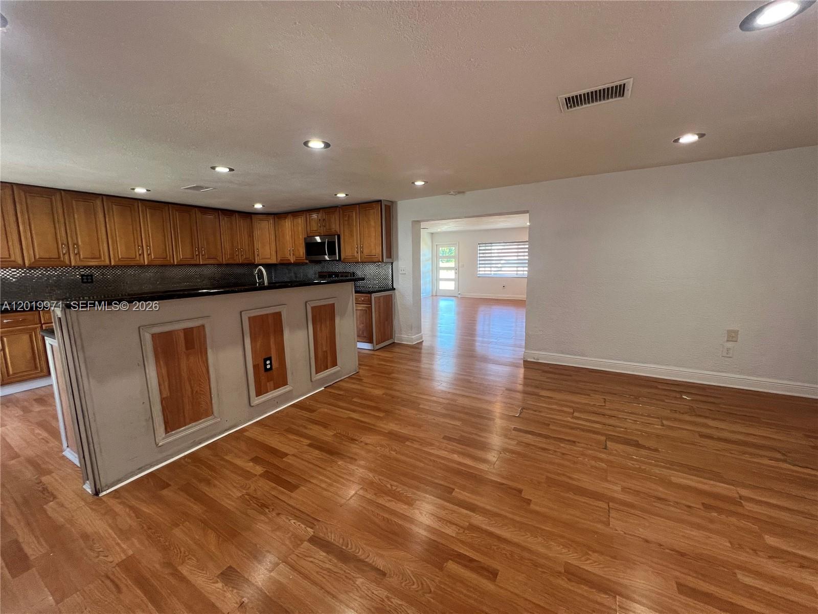 2860 NW 207th St