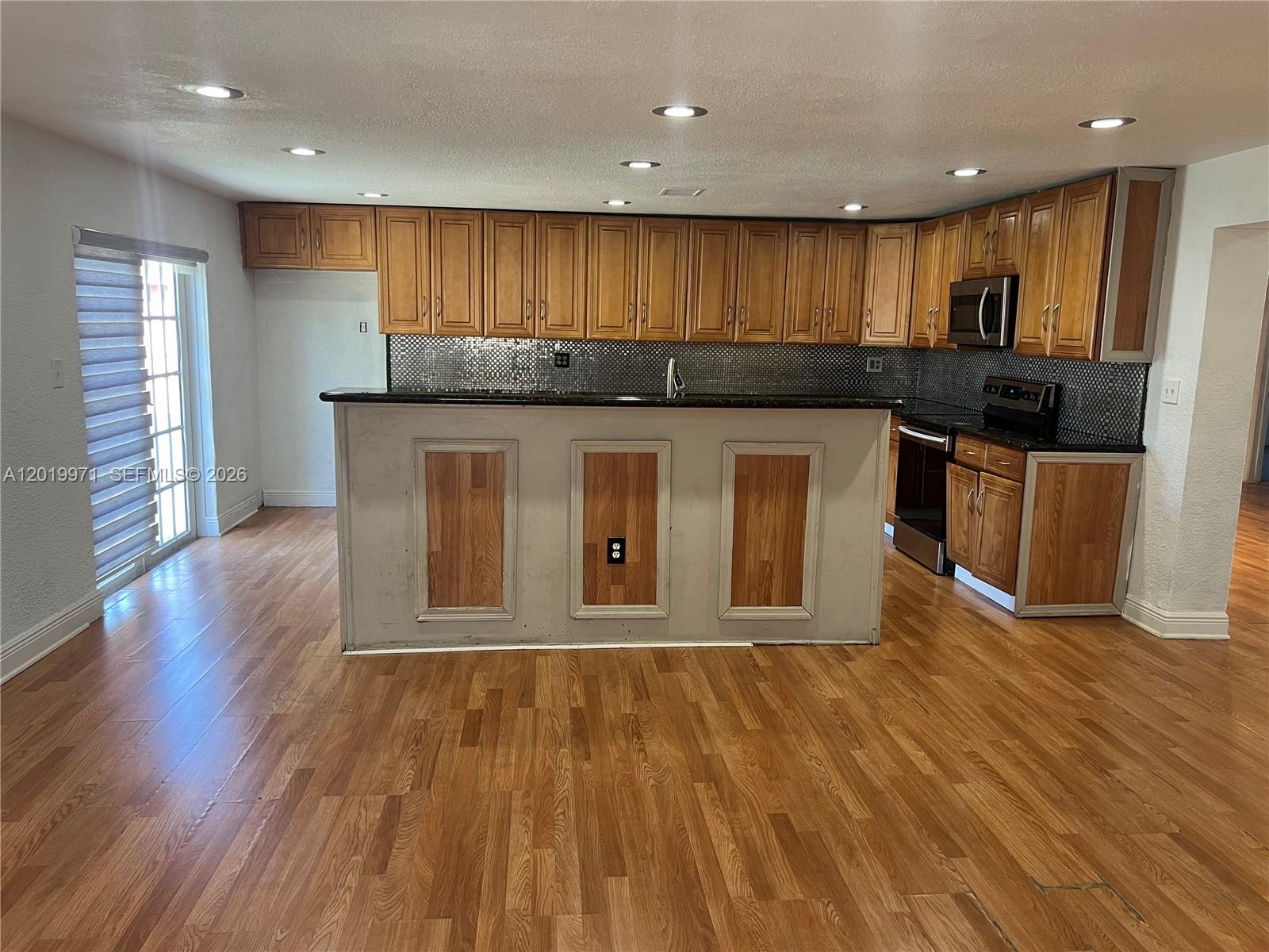 2860 NW 207th St