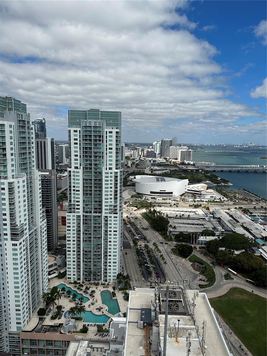 50 Biscayne Blvd # 5001