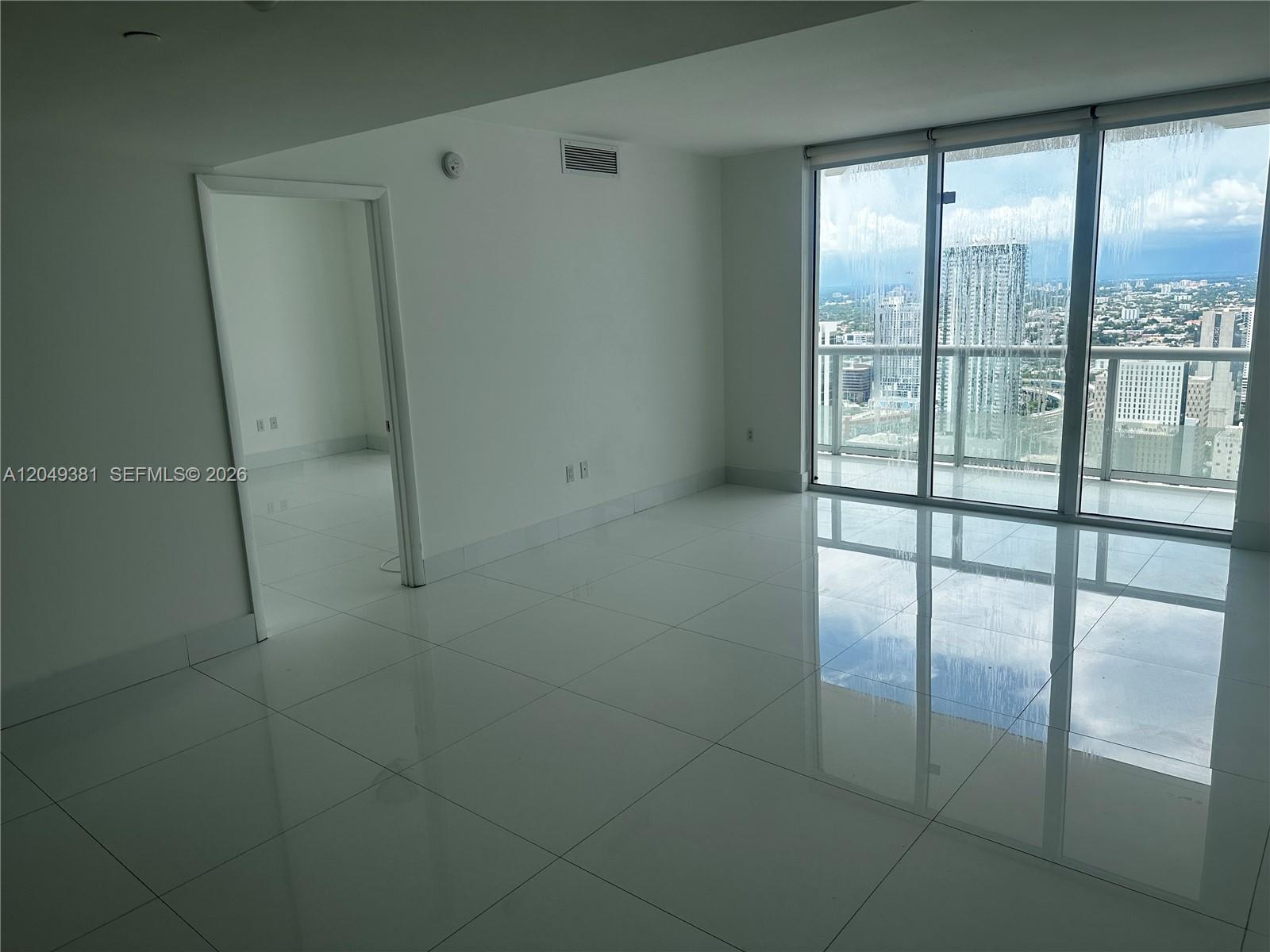 50 Biscayne Blvd # 5001