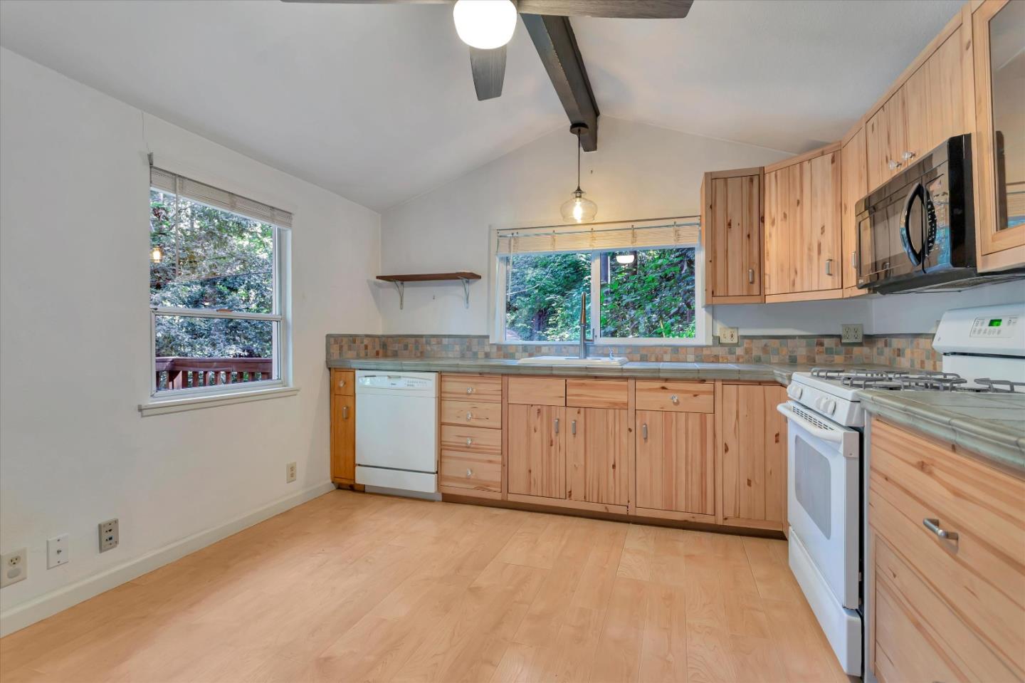 270 Blue Ridge DR