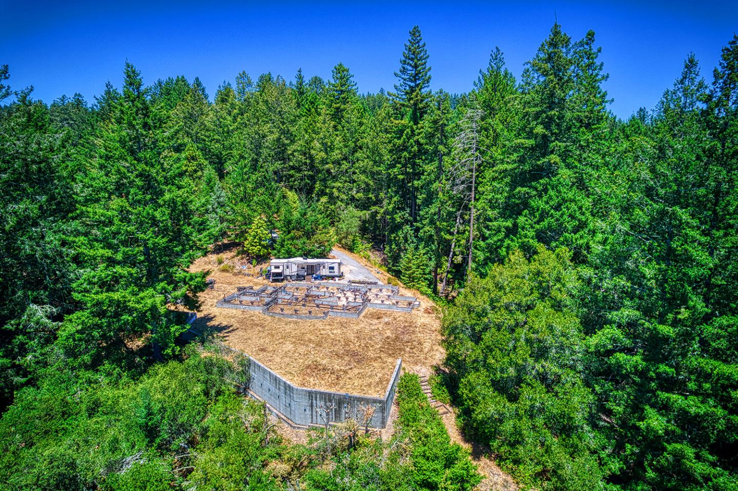 1374 Weston Ridge Road