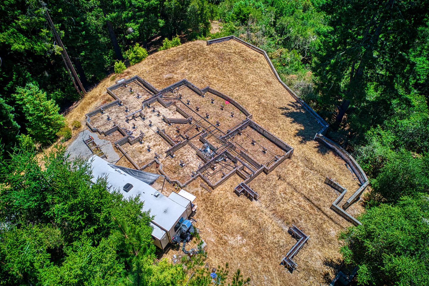 1374 Weston Ridge Road