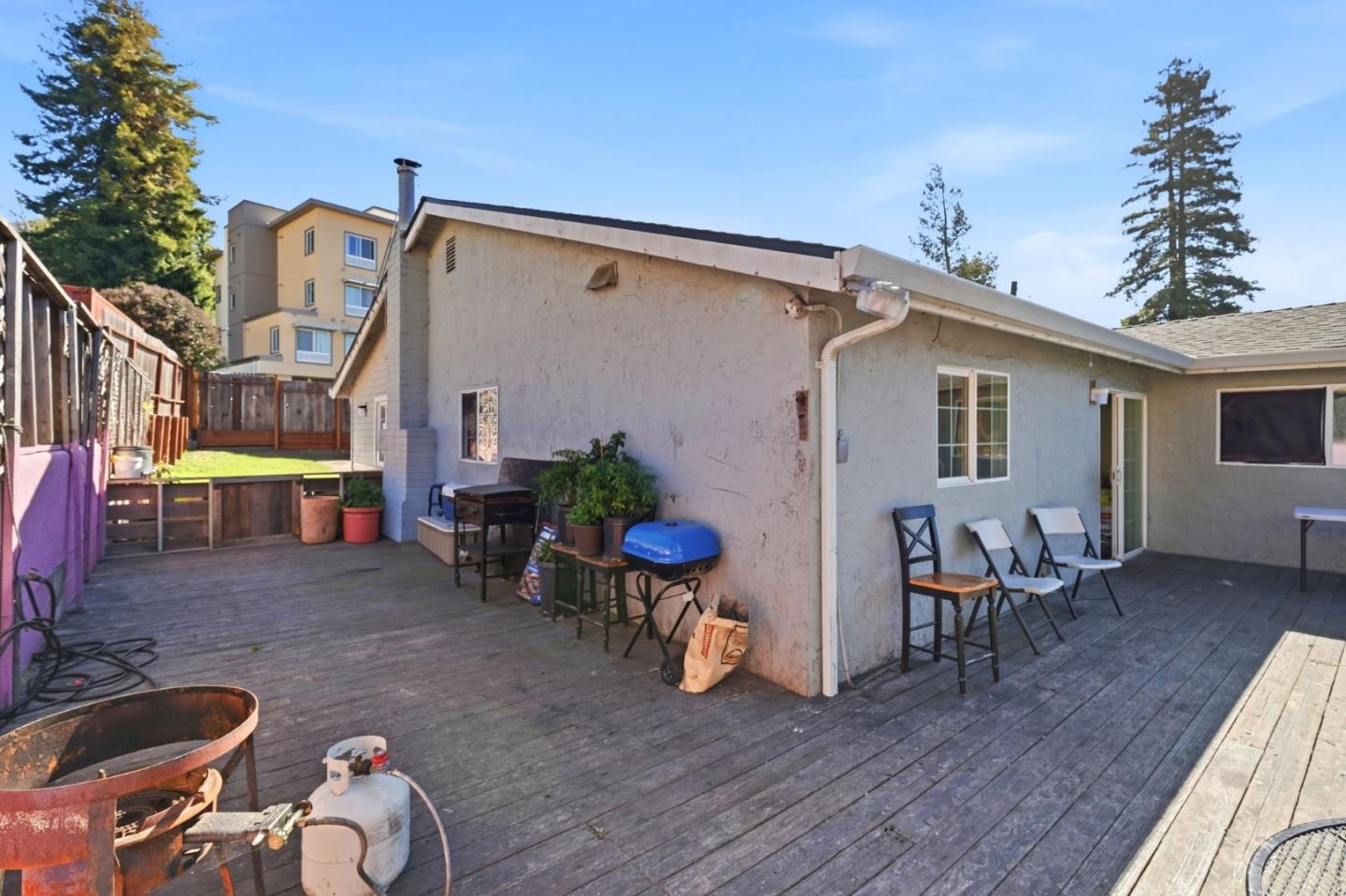 319 Jessie Street