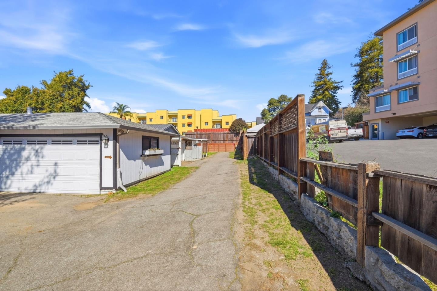 319 Jessie Street