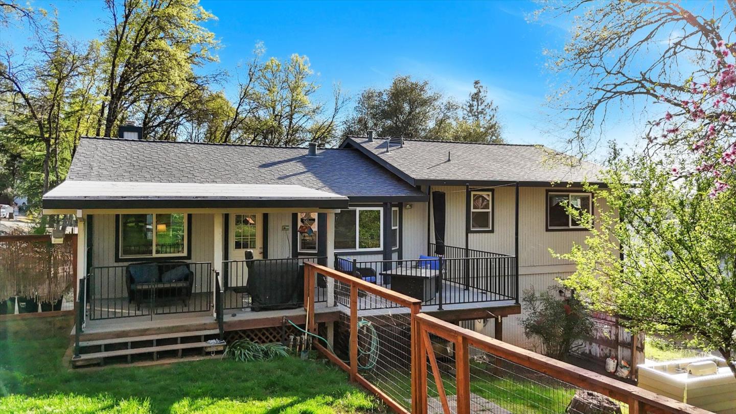 11544 Torrey Pines Drive