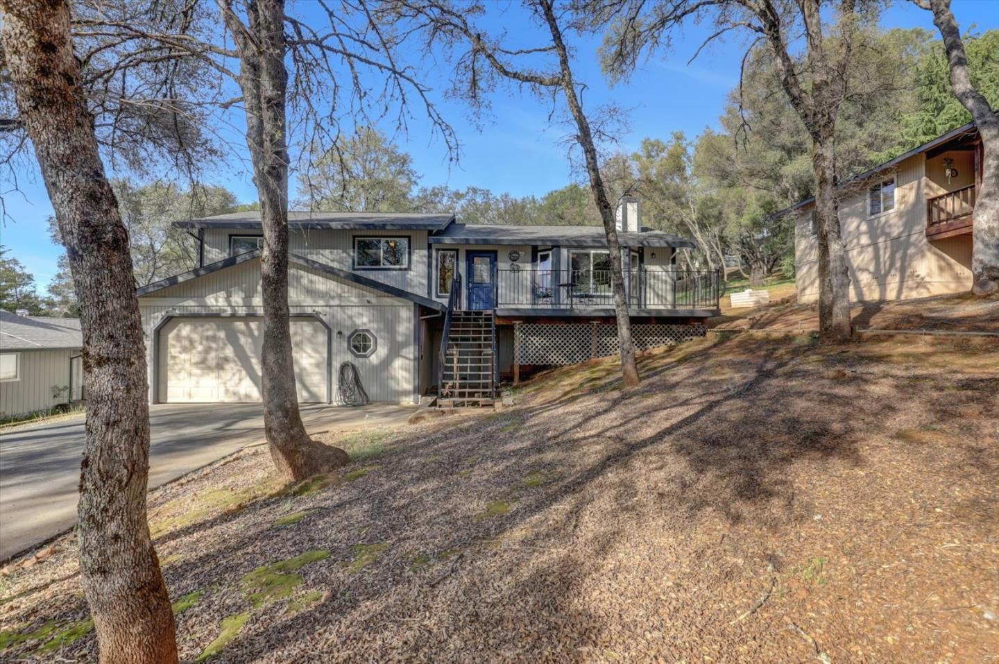 11544 Torrey Pines Drive