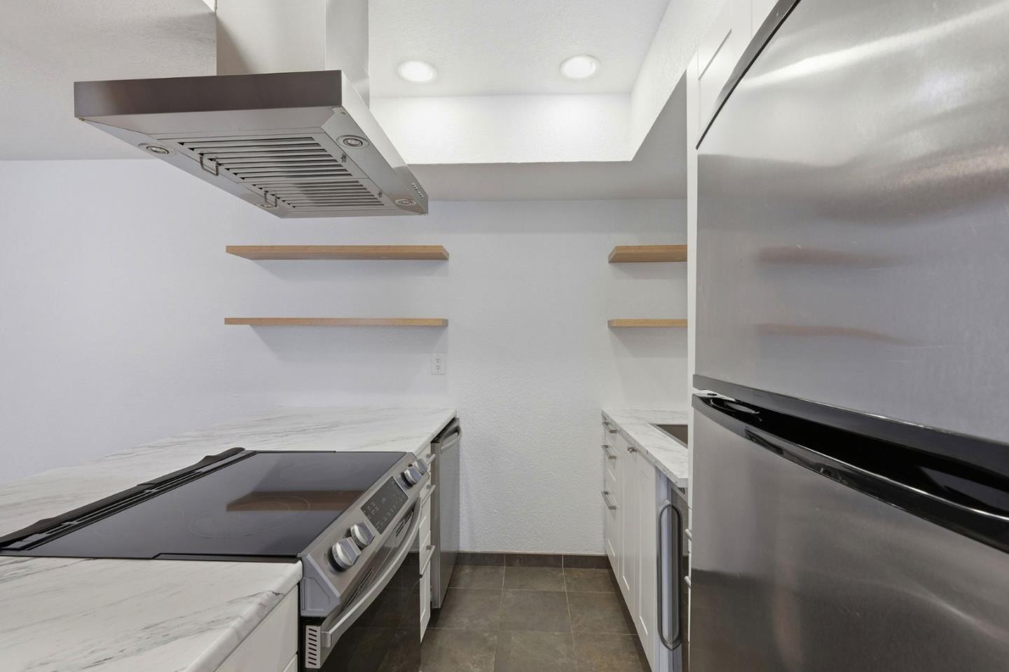 250 River ST 220