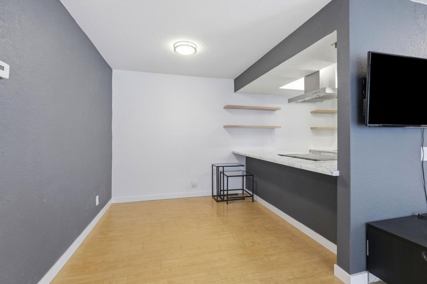 250 River ST 220
