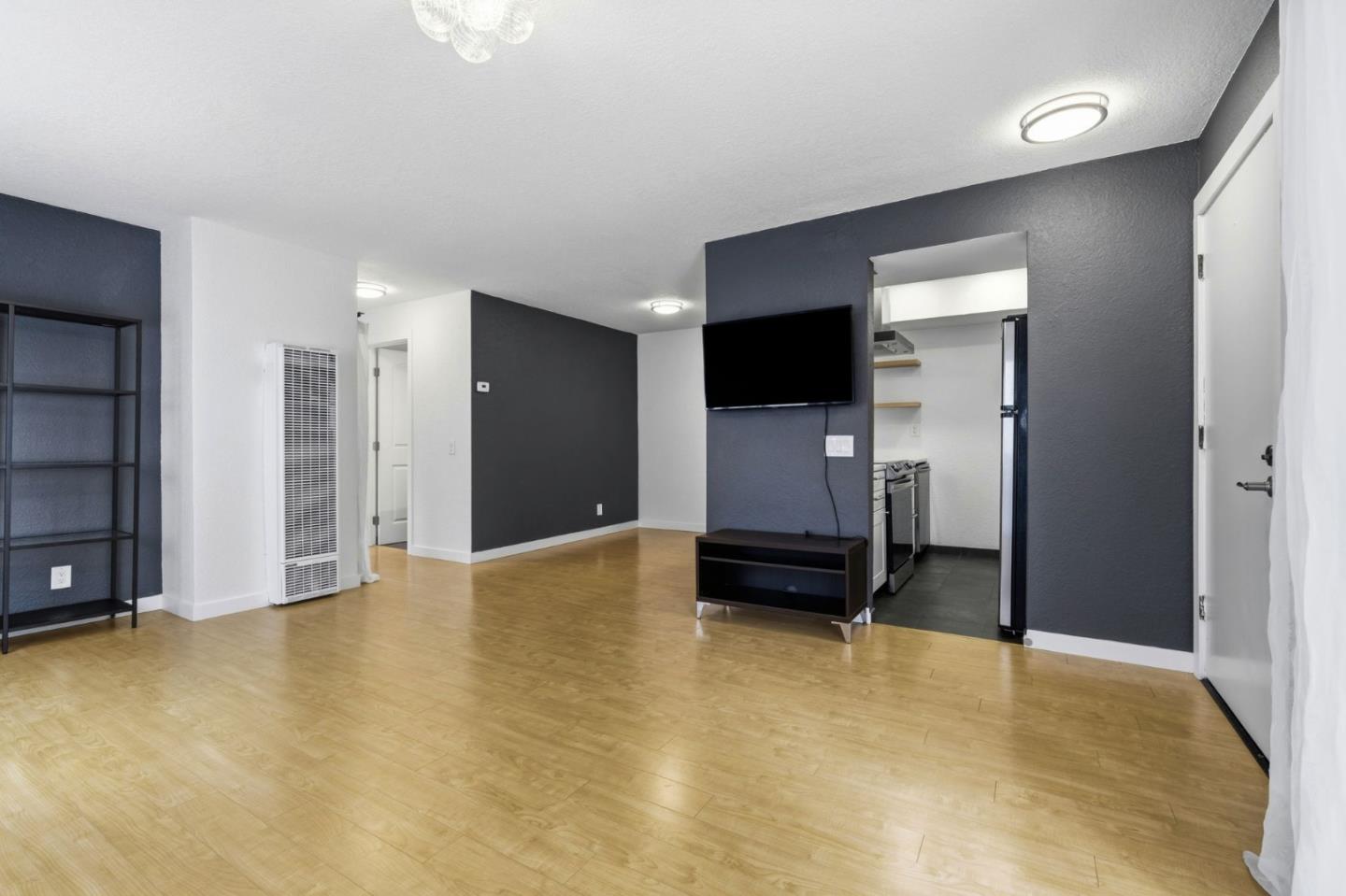 250 River ST 220