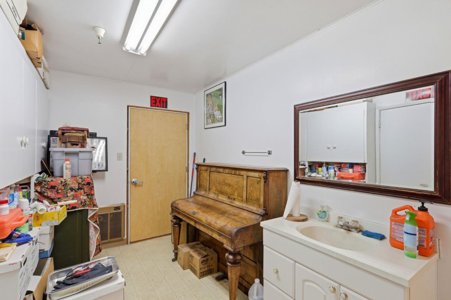 2536 Freedom Boulevard