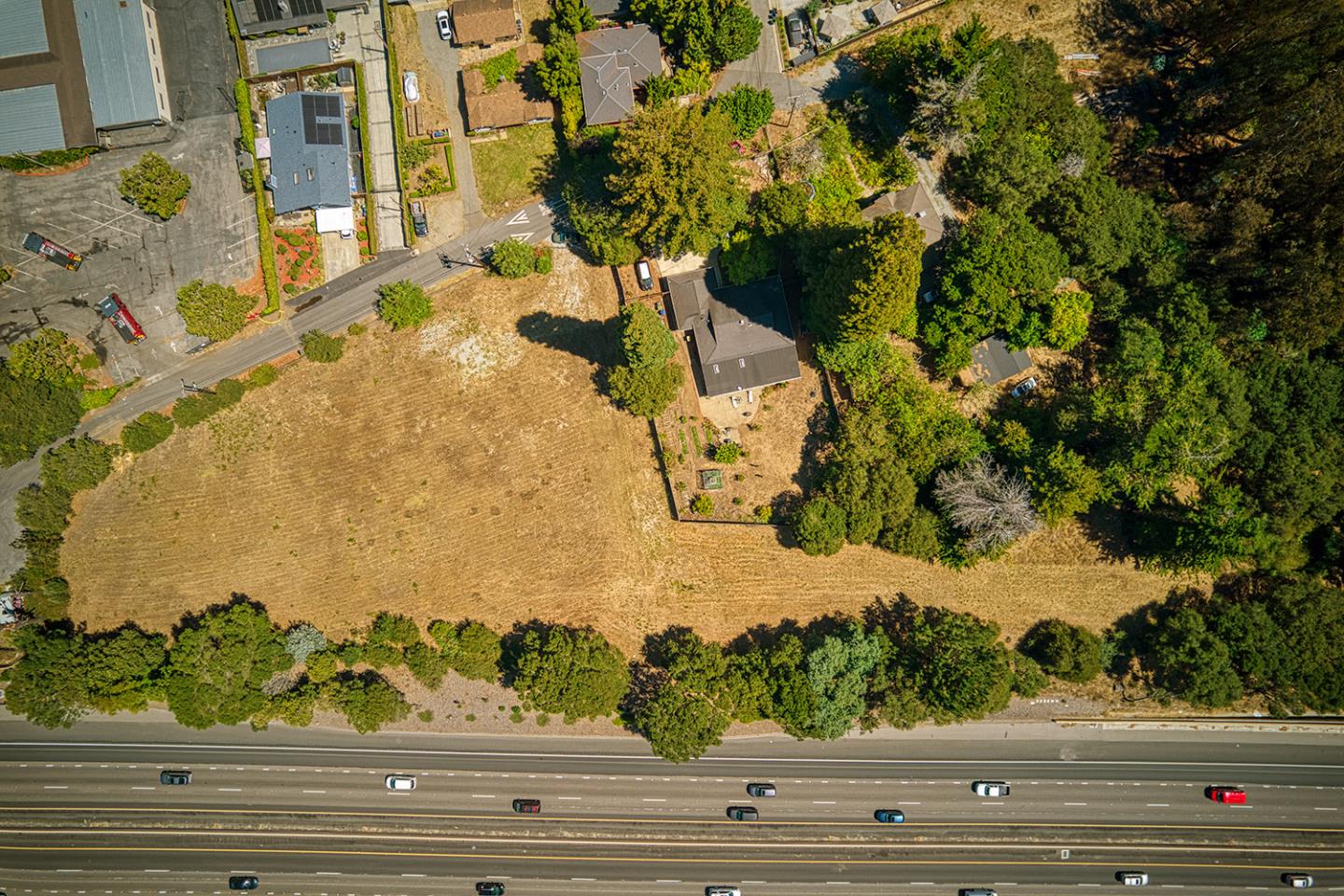 2740 Mattison