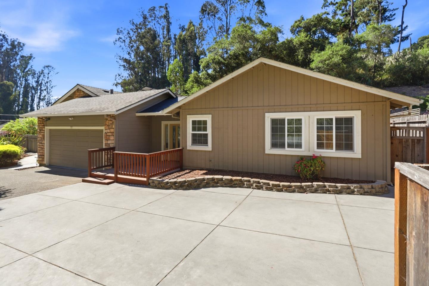 72 Mar Monte AVE