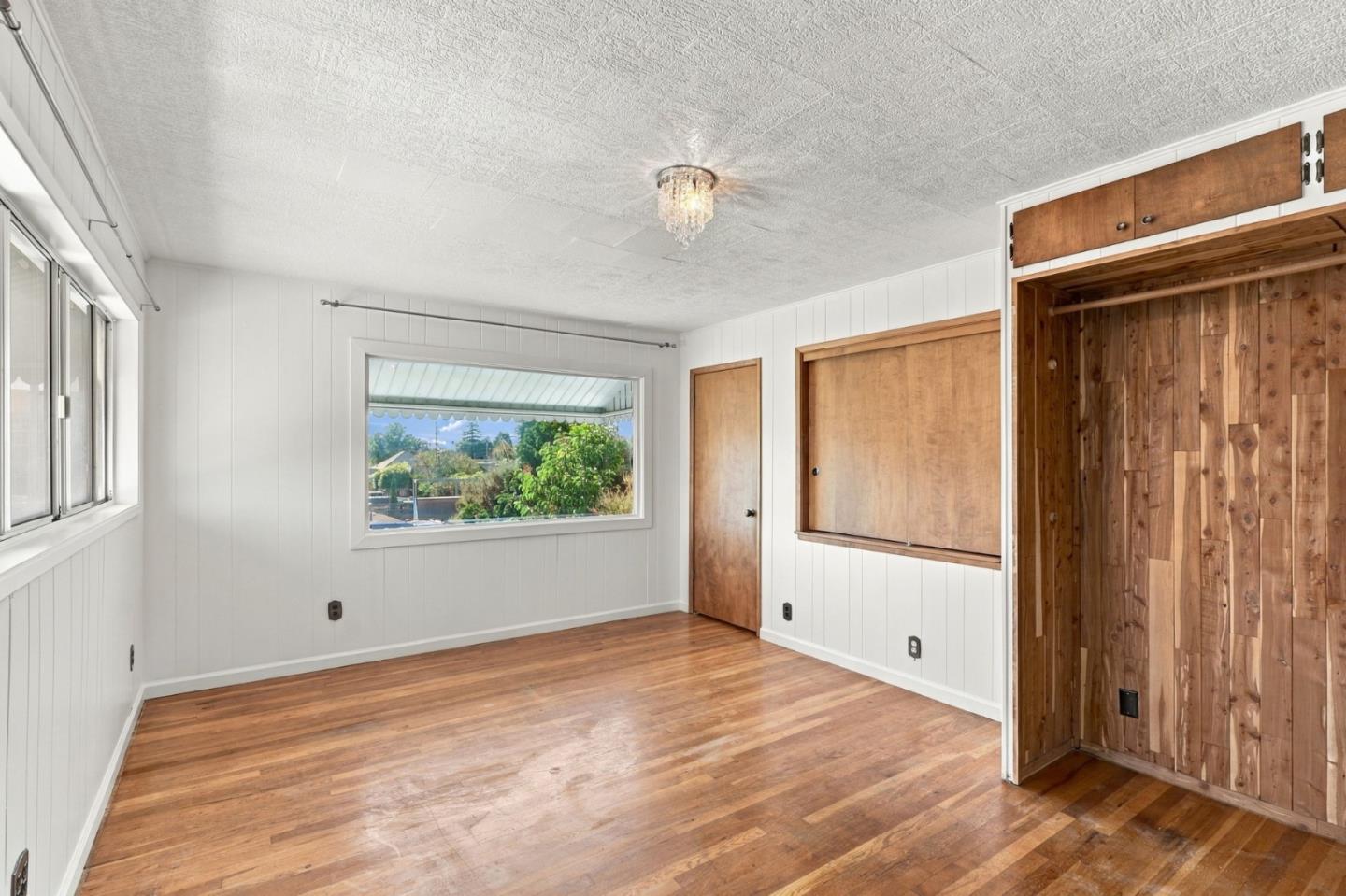 1250 Soquel AVE