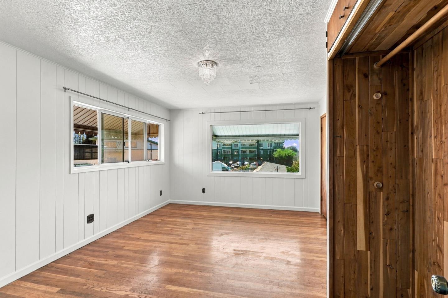 1250 Soquel AVE