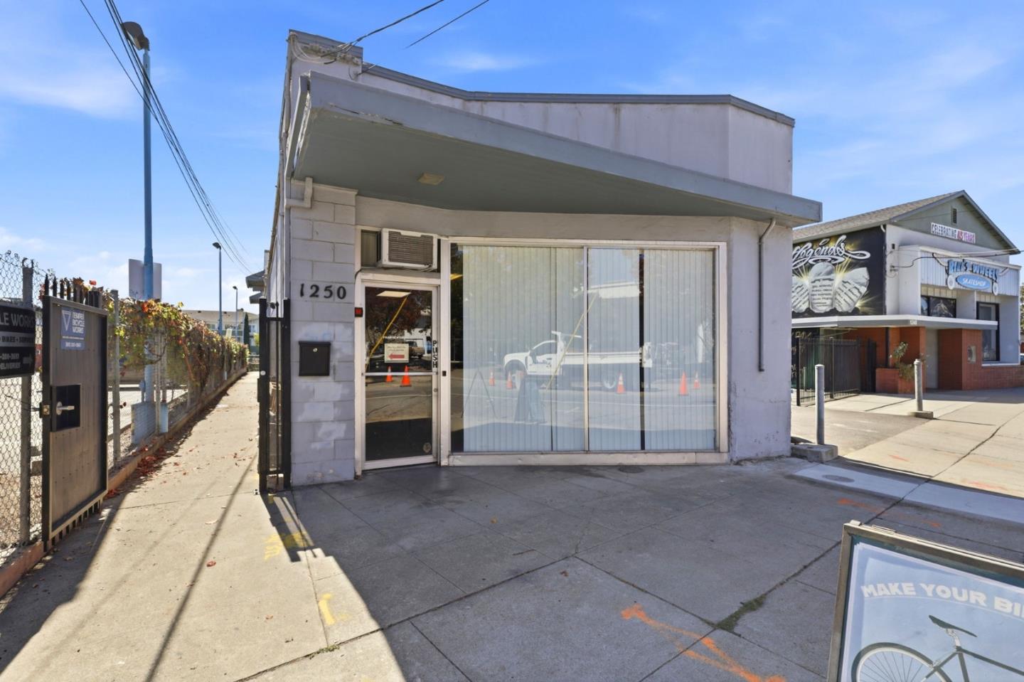 1250 Soquel AVE