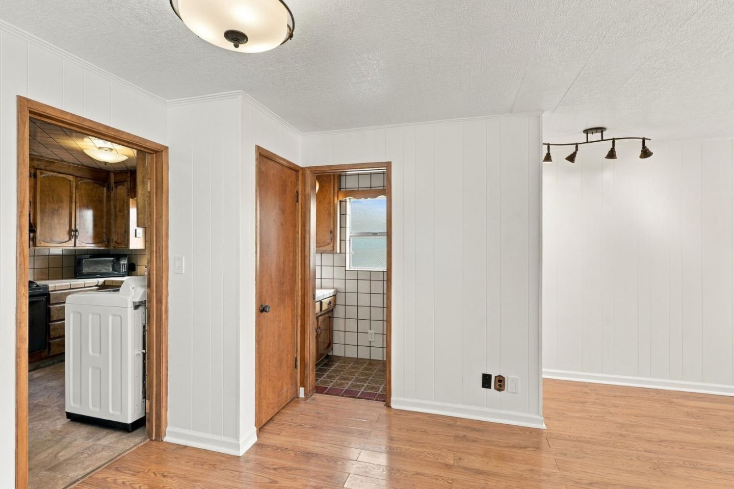 1250 Soquel AVE