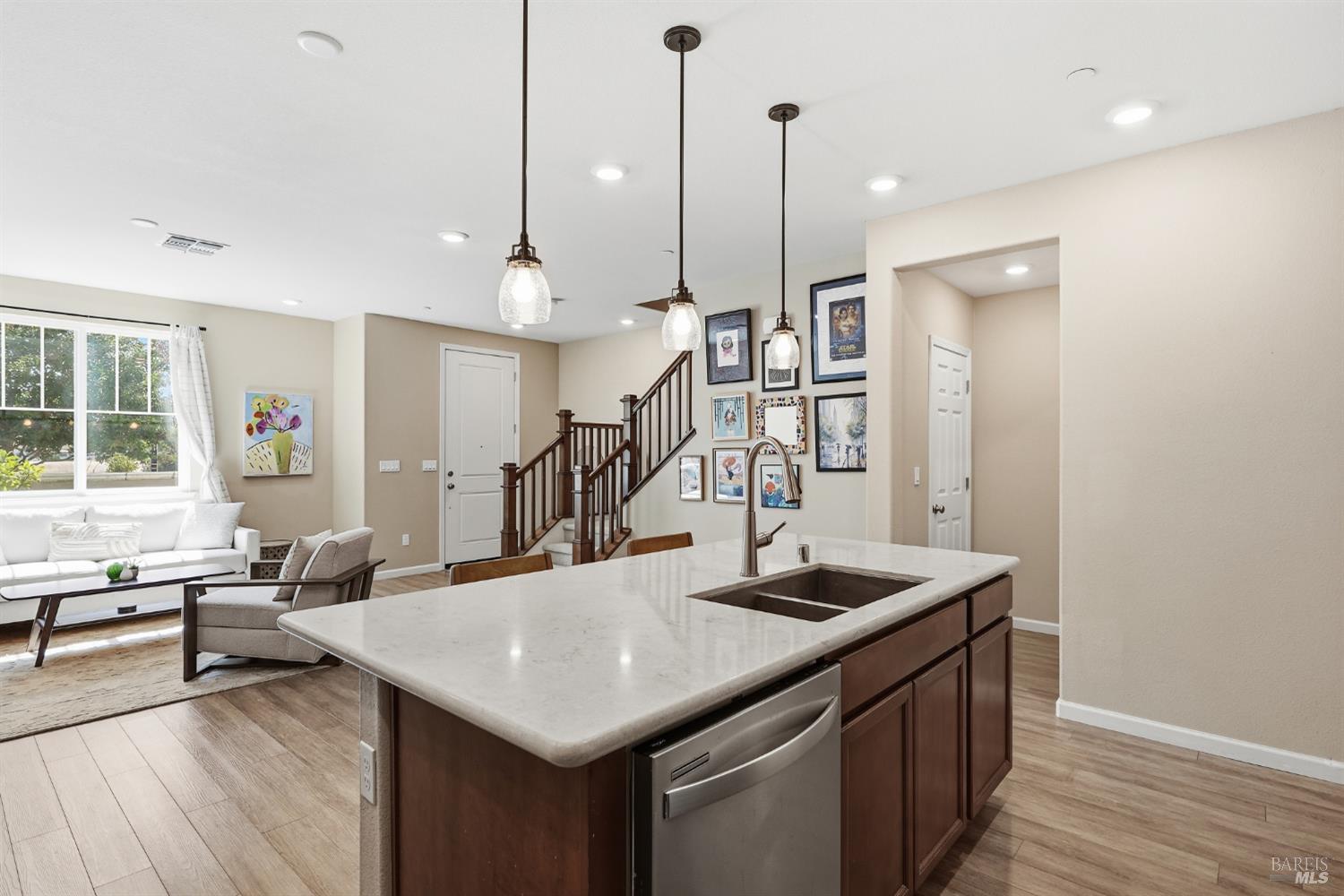 12 Lesina Way