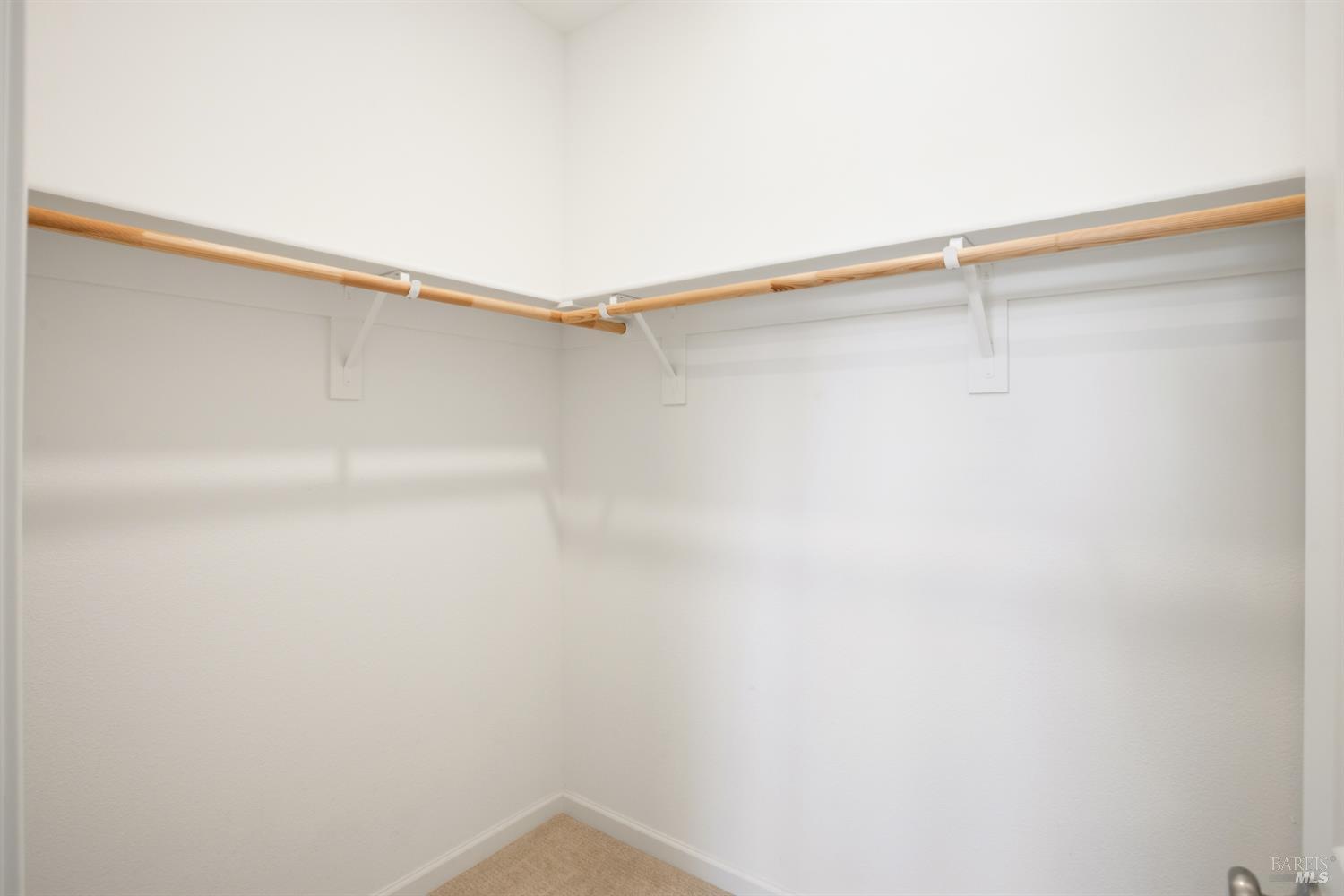12 Lesina Way