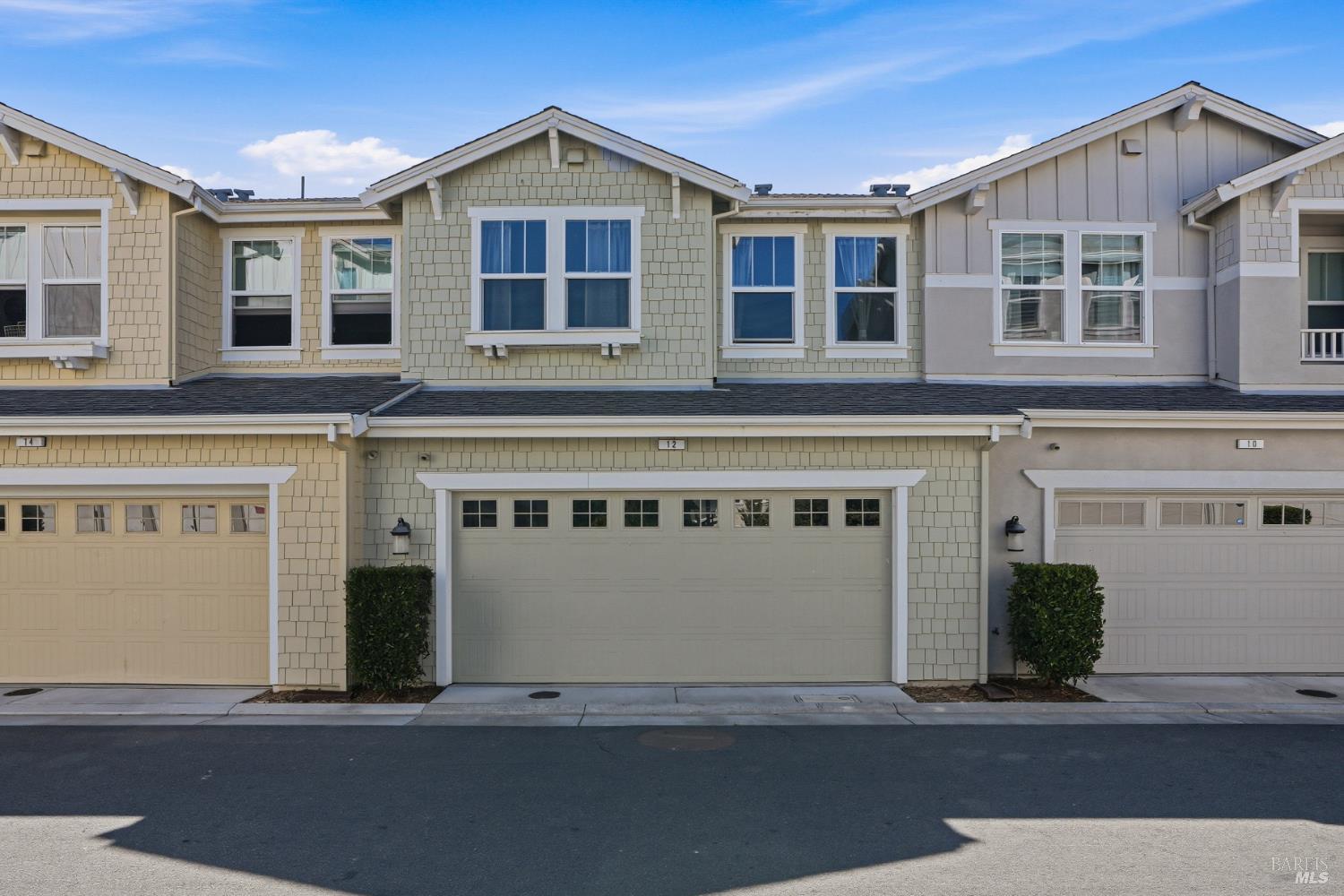 12 Lesina Way