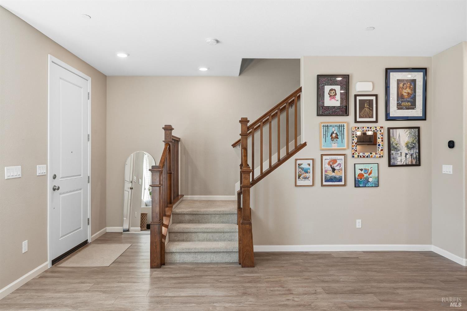 12 Lesina Way