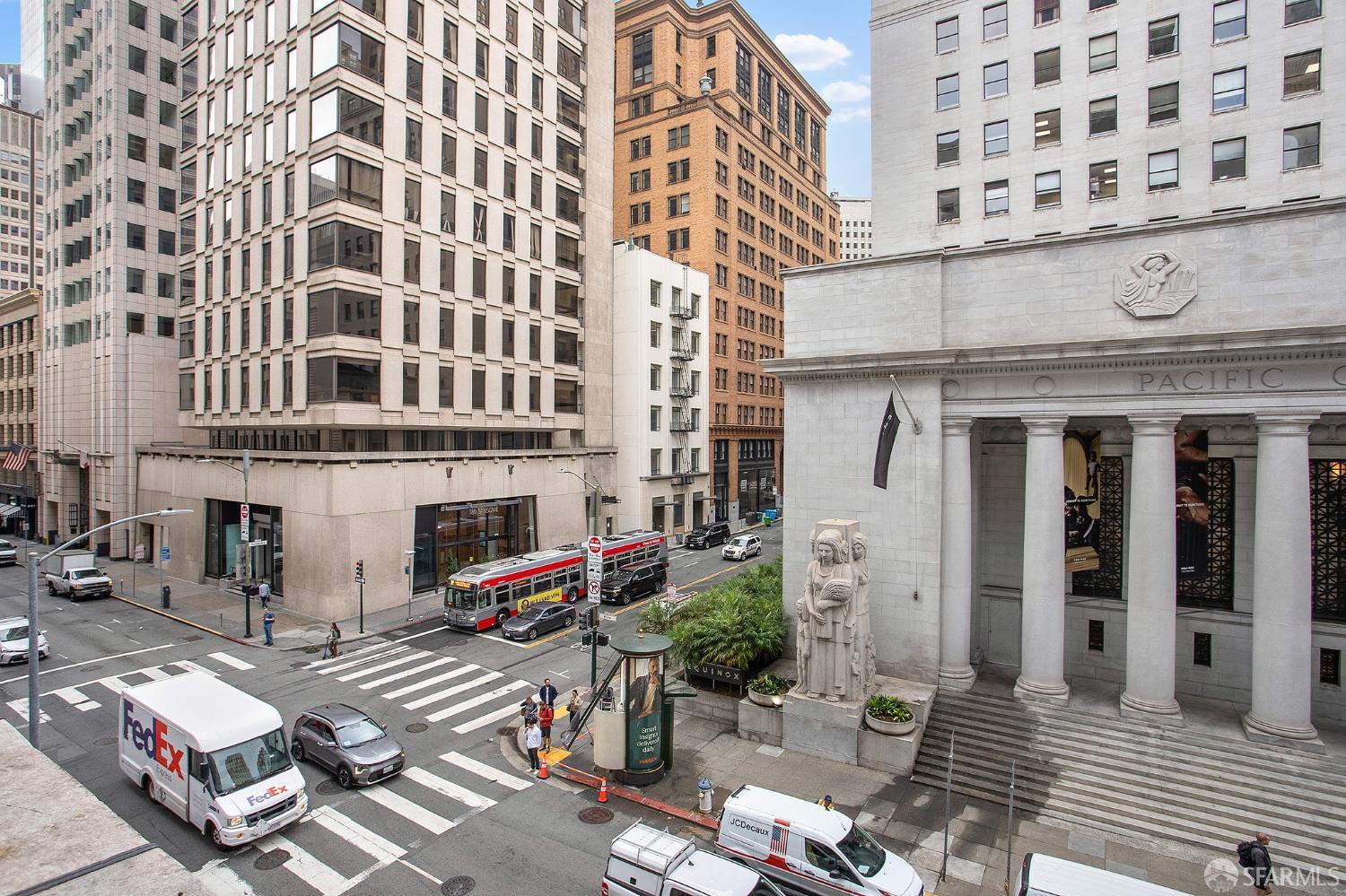 201 Sansome Street # 303