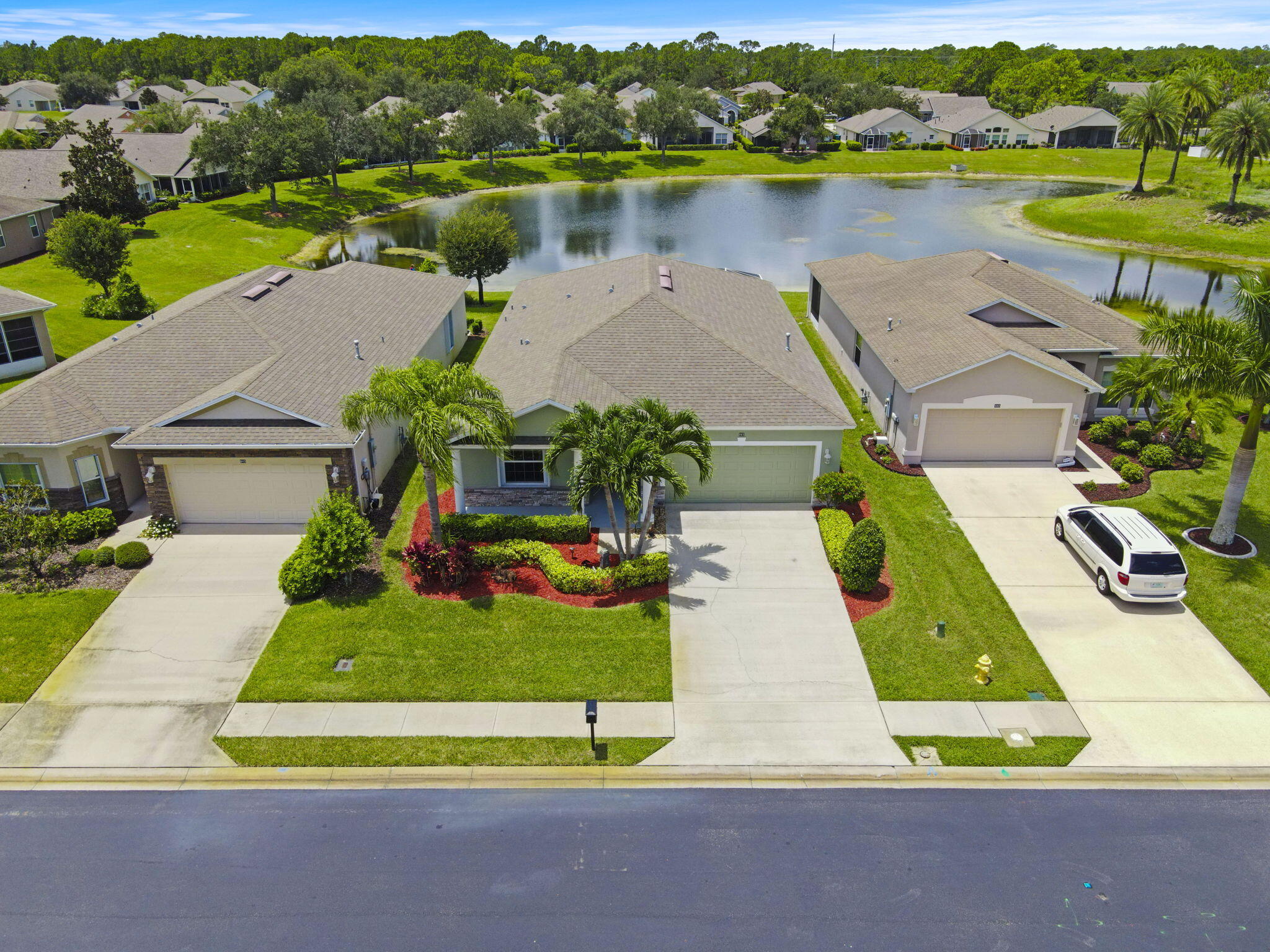 865 Morning Cove Circle SE