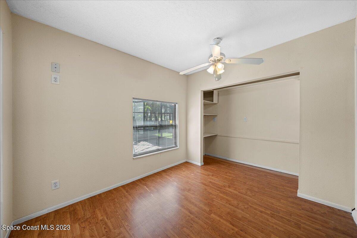 715 Seymour Road NE