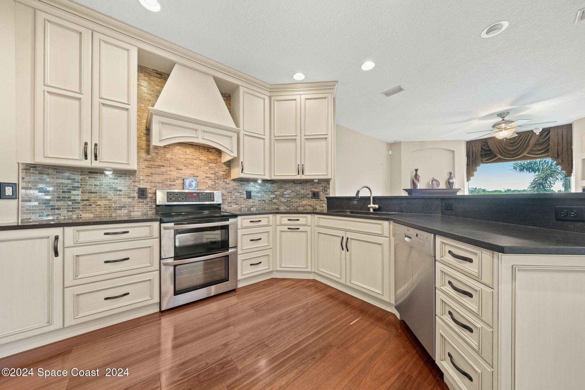 8163 Old Tramway Drive