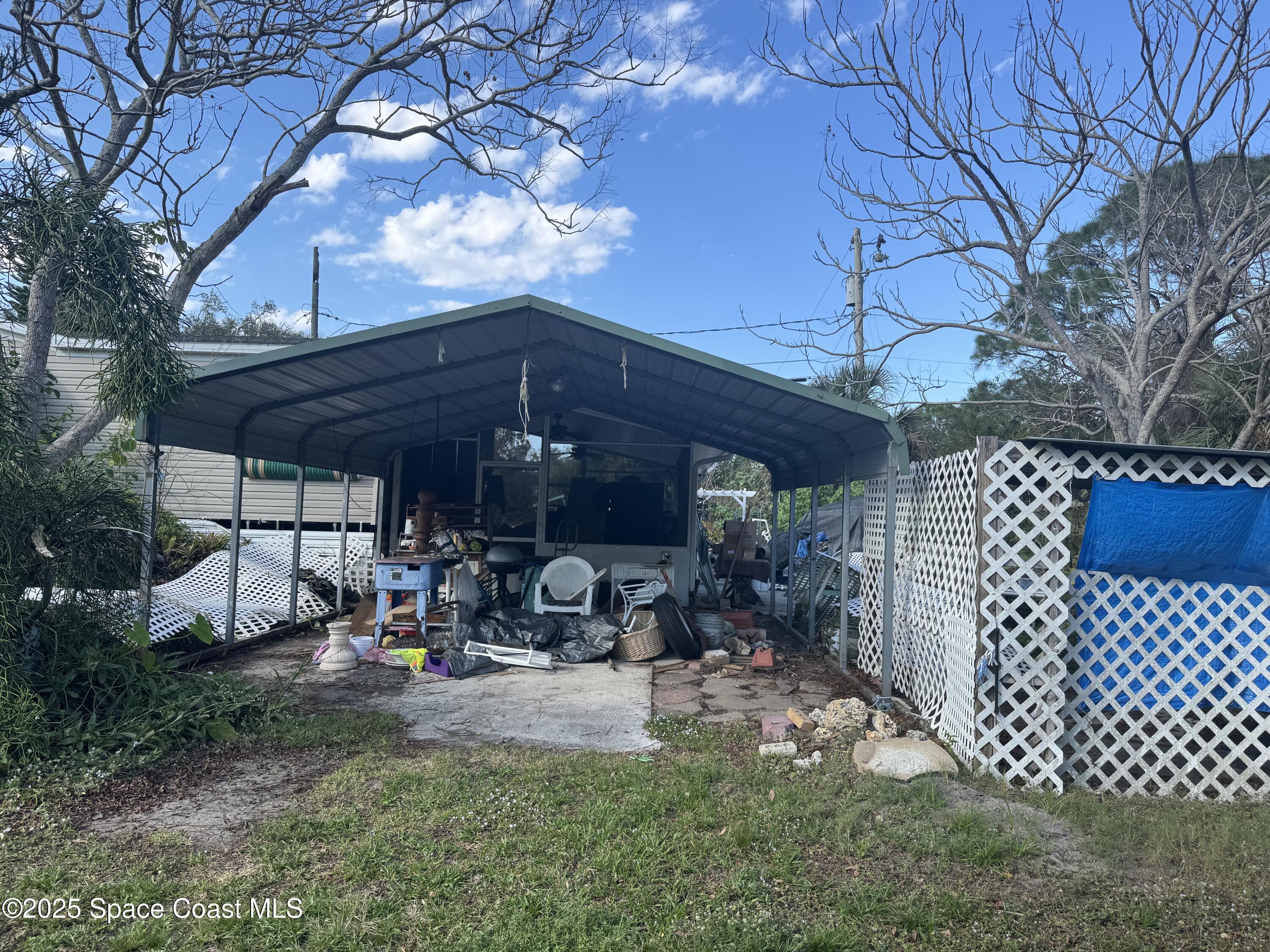 302 Akorn Street
